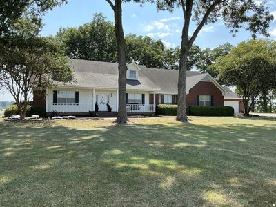 1369 Lakehall Rd
