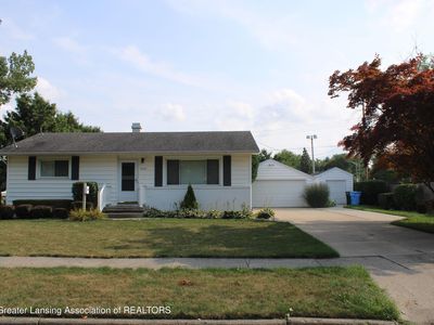 3221 Sunnylane