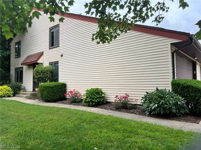 Property at 32623 Jefferson Dr, Solon, OH