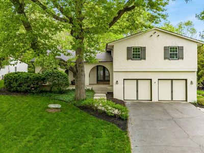 2792 Stratford Dr