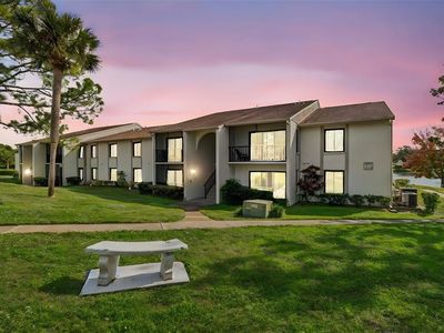 1882 Pine Ridge Way W APT E-1