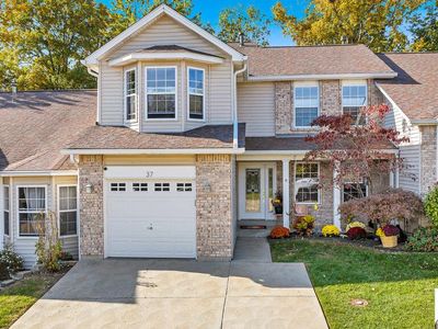 37 Parkway Villas Ct