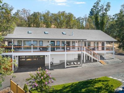 236 NW Canyon View Dr