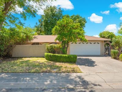 1807 Raintree Place