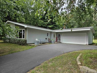 W7254 Oak Ridge Ct