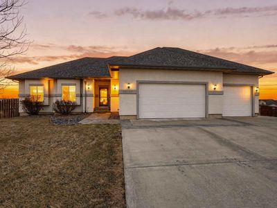 22727 Rando Ct