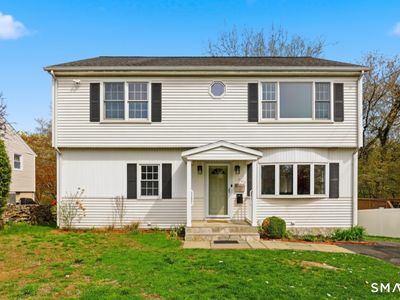 103 Ledge Lane