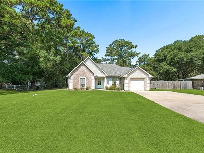 42 Helen Dr