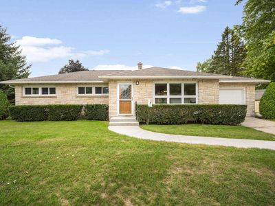 1405 BEVERLY LANE