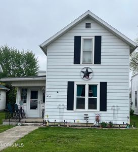 416 N Main St