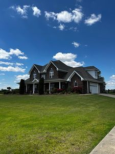 237 Nagel Dr