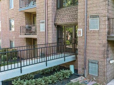 81 Oakridge Dr