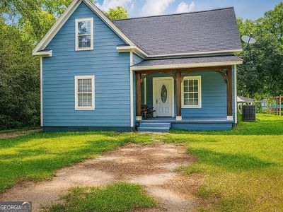Property at 307 W Orange St, Fitzgerald, GA