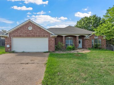 608 Pebble Creek Dr