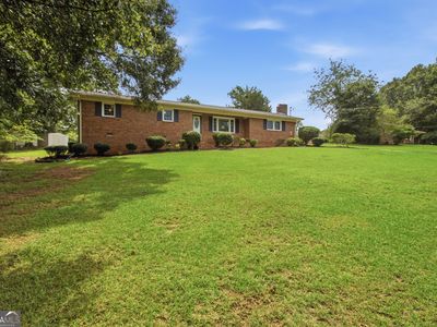 Property at 520 Springdale Dr, Royston, GA