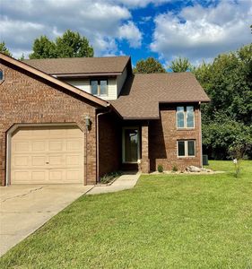 Property at 6 Pebble Ct, Edwardsville, IL