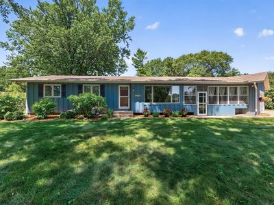 6700 Kennaston Dr NE