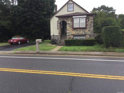 1246 Little East Neck Road