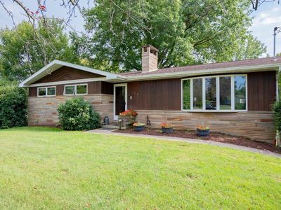 152 Oak Ridge Dr