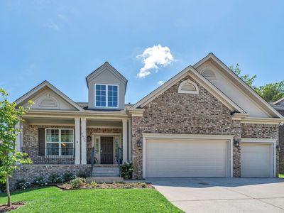 8533 Beautiful Valley Dr