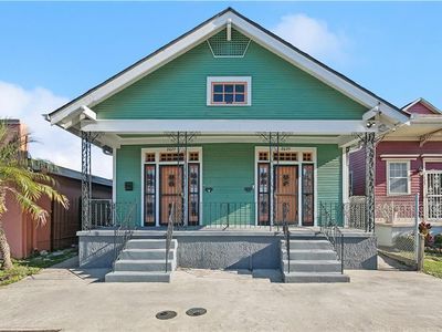 2625-27 Orleans Ave