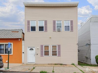 440 Bruck Ave