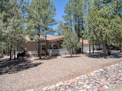2040 Pineview Dr