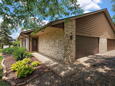 7051 Robinwood Trl
