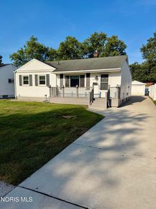 5127 Sheila Dr