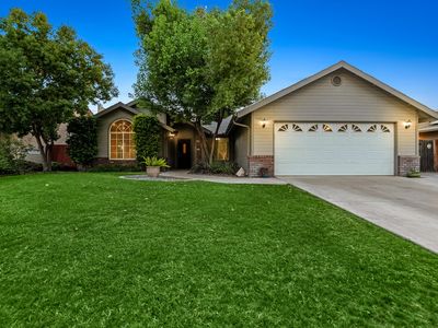 504 Lone Oak Court
