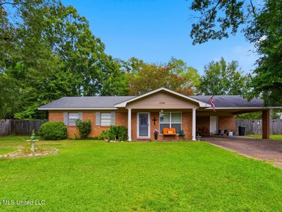 704 Marilyn Dr