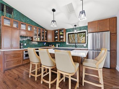 23976 Bent Feather Road