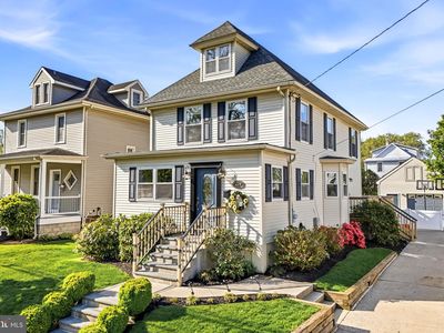 228 Emerald Ave