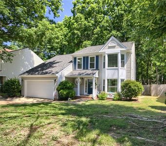 899 Eastnor Ct