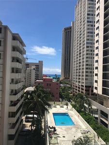 2440 Kuhio Ave APT 706