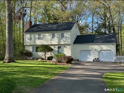 9 Monroe Lane