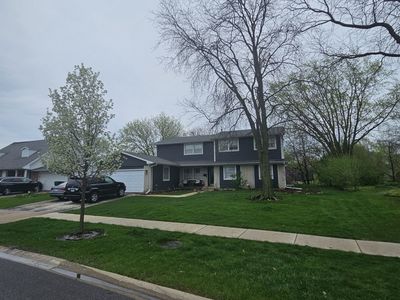 Property at 128 Essex Rd, Elk Grove Village, IL