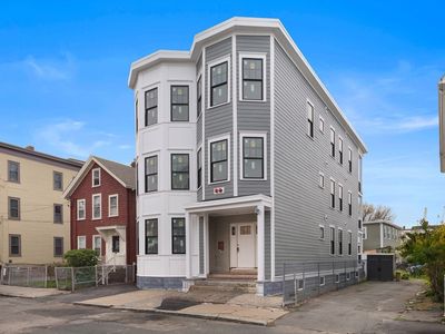 387 Norfolk St #2