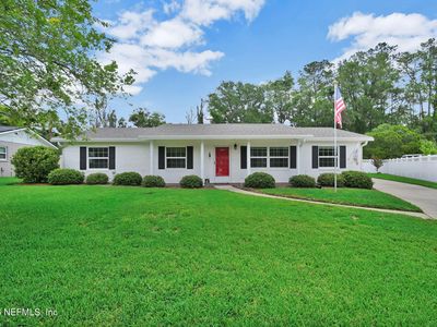 8173 EL CIENTO Court