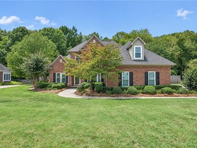 144 Oak Leaf Ln