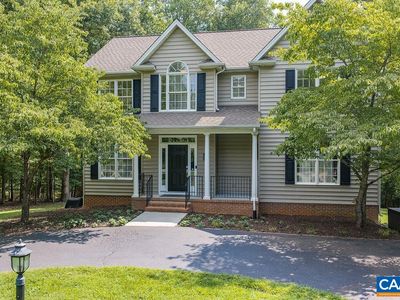 665 Fox Hollow Ln