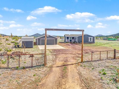 7769 Emily Way