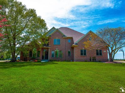 327 Pebble Beach Dr