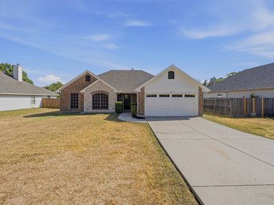 Property at 631 Lakeshore Blvd, Oak Pt, TX