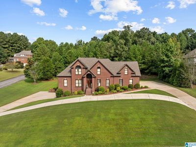 8052 Lakeside Cir