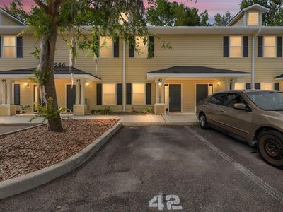 2946 SW 35th Pl APT 42