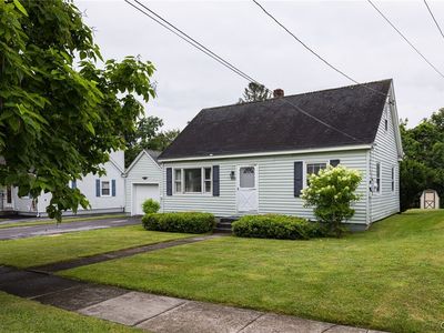 221 Elm St