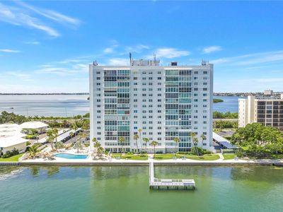 7200 SUNSHINE SKYWAY LANE S #8B