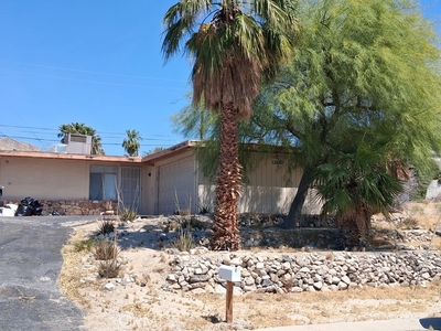 12880 Acacia Ave