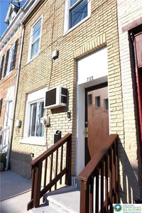 733 N Lumber St
